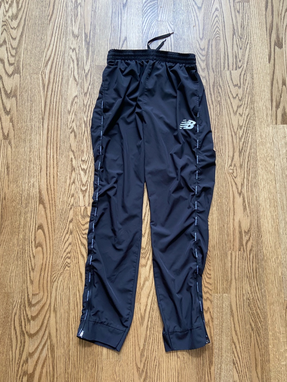 New Balance Kids Black Reflective-Trim Joggers